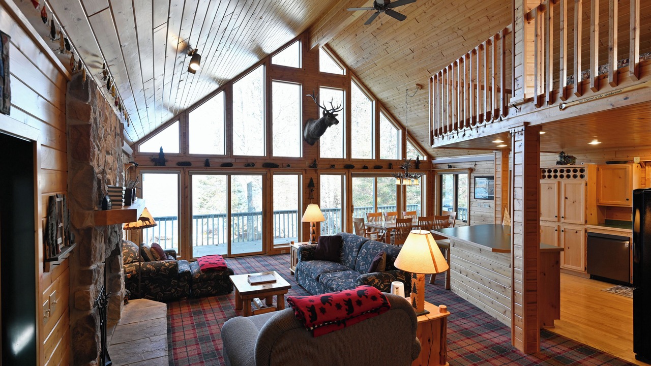 Photo of Livingroom in Hayward