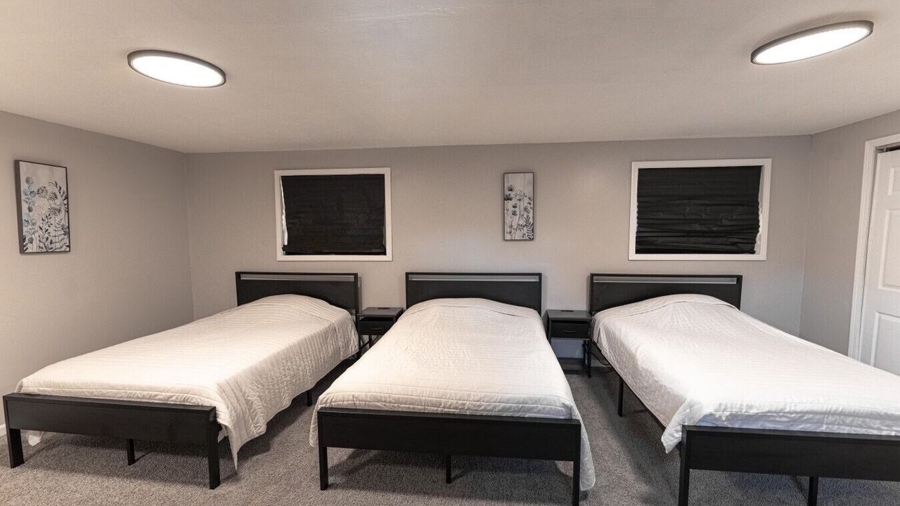 Photo of Bedroom in Lincoln Park