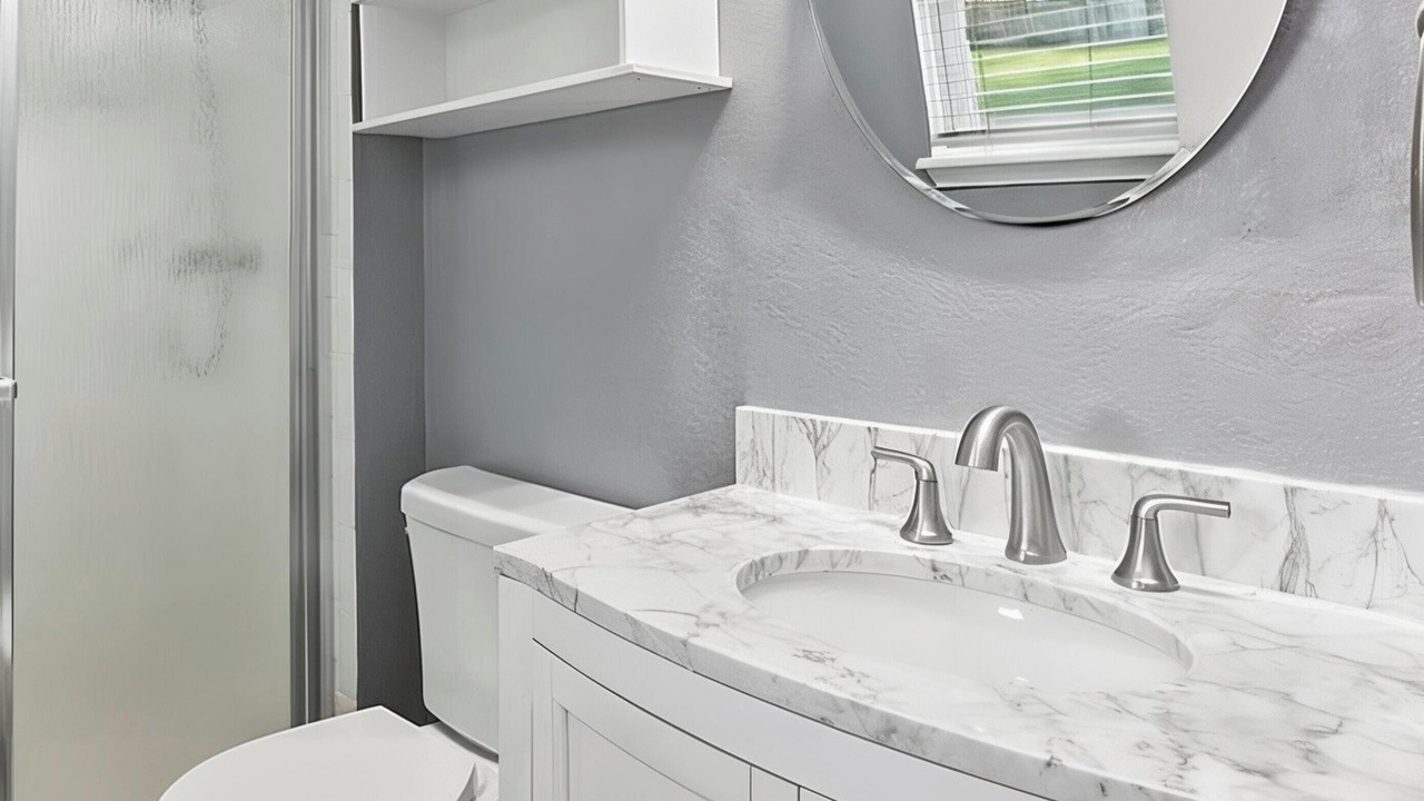 Photo of Bathroom in Terrace Lake Gardens
