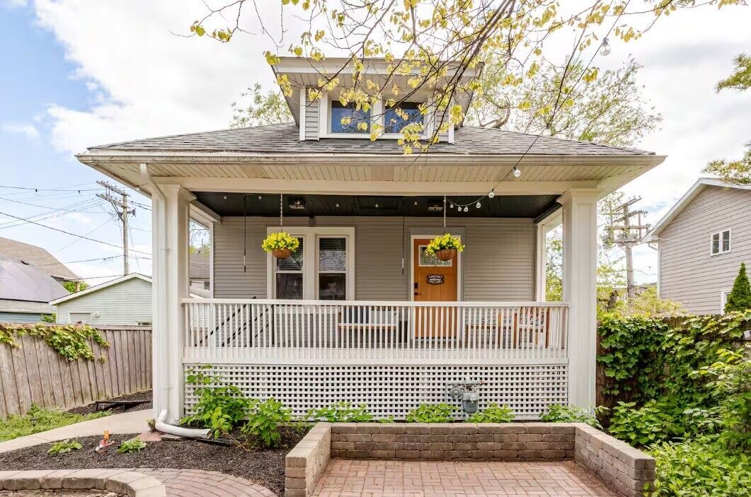 Photo of Outdoor in Oak Park