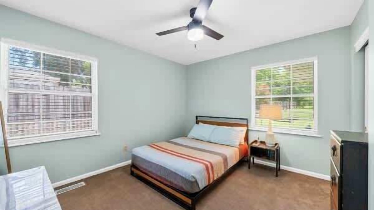 Photo of Bedroom in Hopkinsville