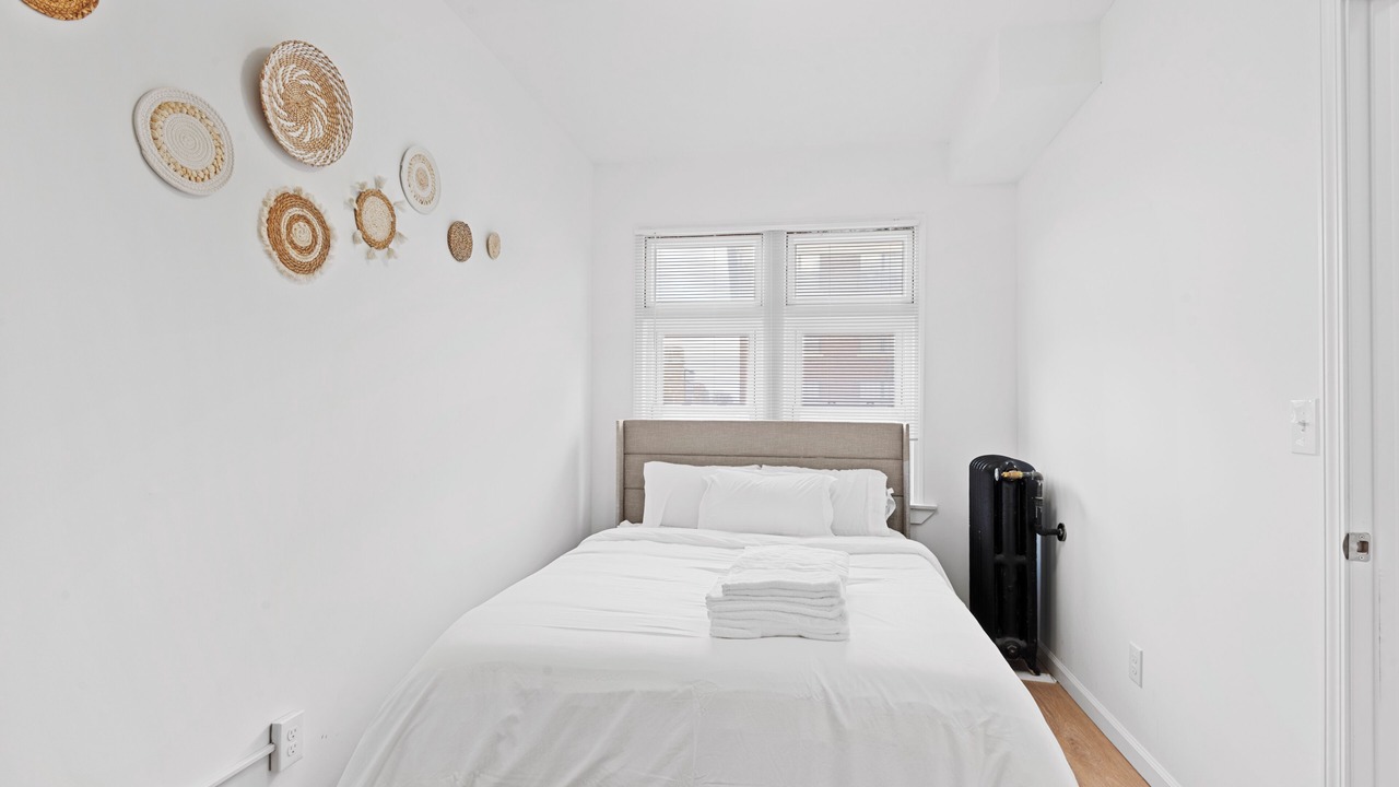 Photo of Bedroom in Midtown