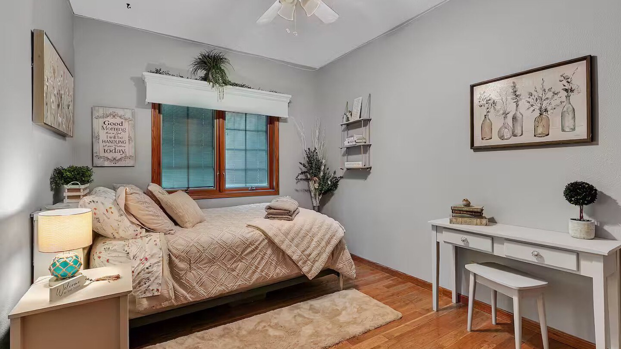 Photo of Bedroom in Cold Spring