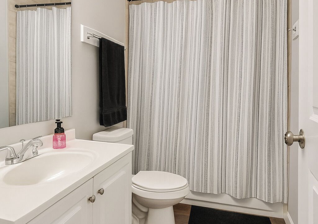 Photo of Bathroom in Clayton-Tamm