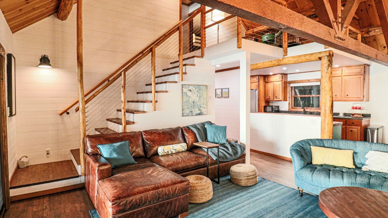 Photo of Livingroom in Northport