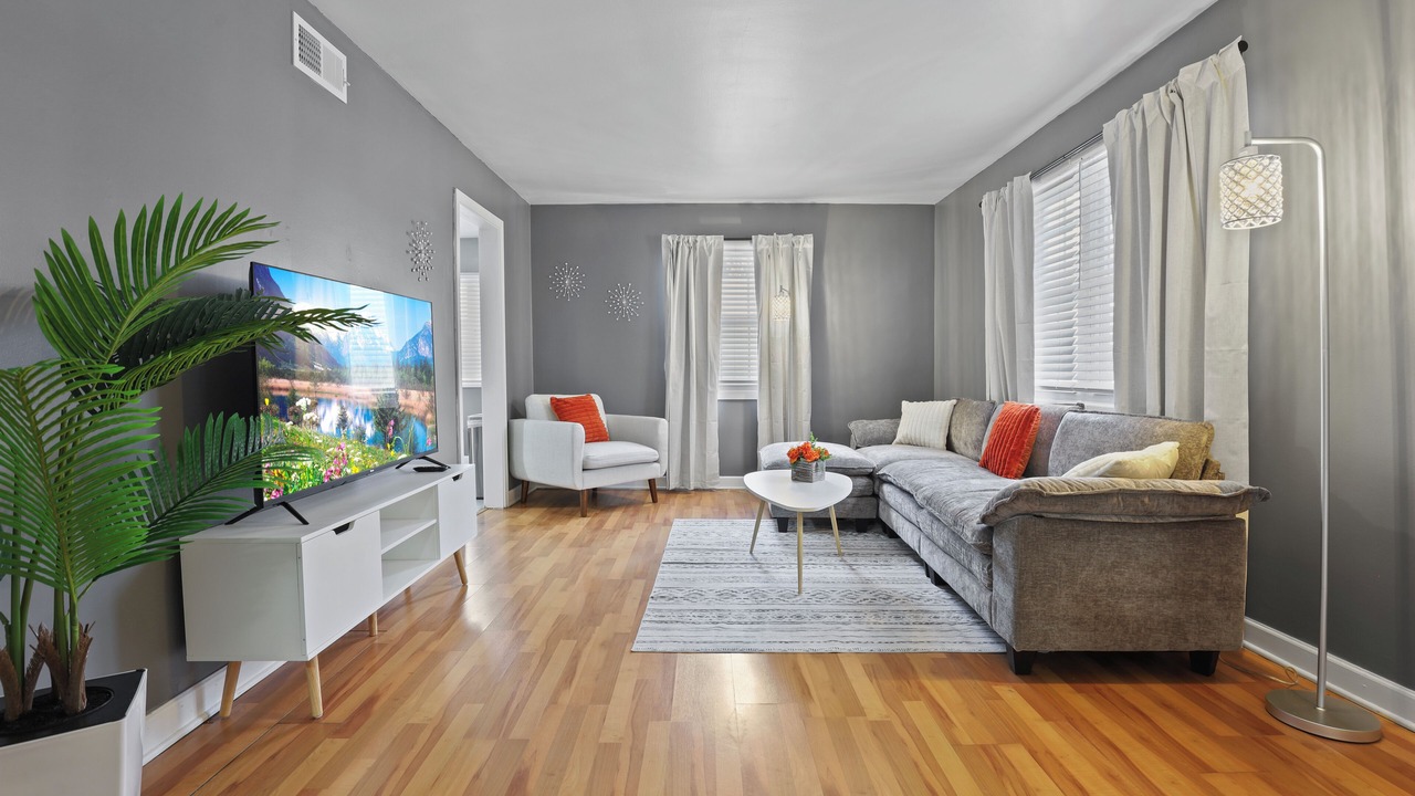 Photo of Livingroom in Homewood