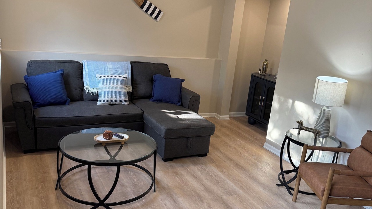 Photo of Livingroom in Paddock Lake