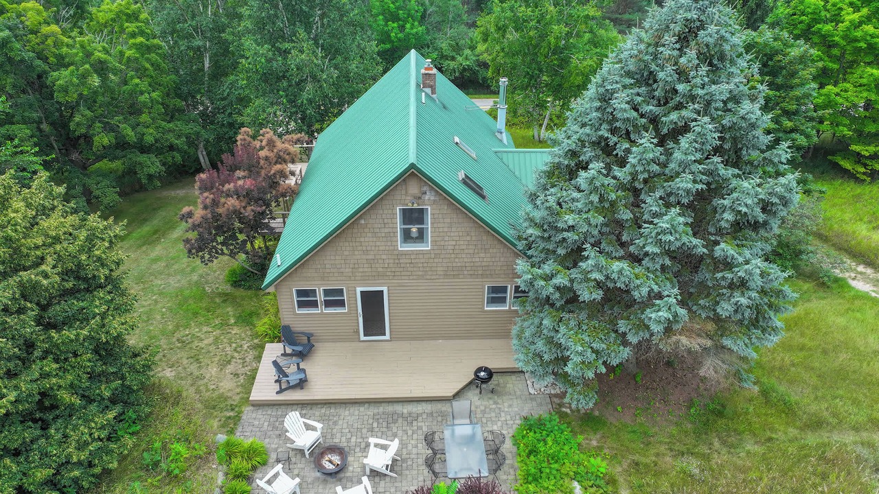 Photo of Outdoor in Lake Leelanau