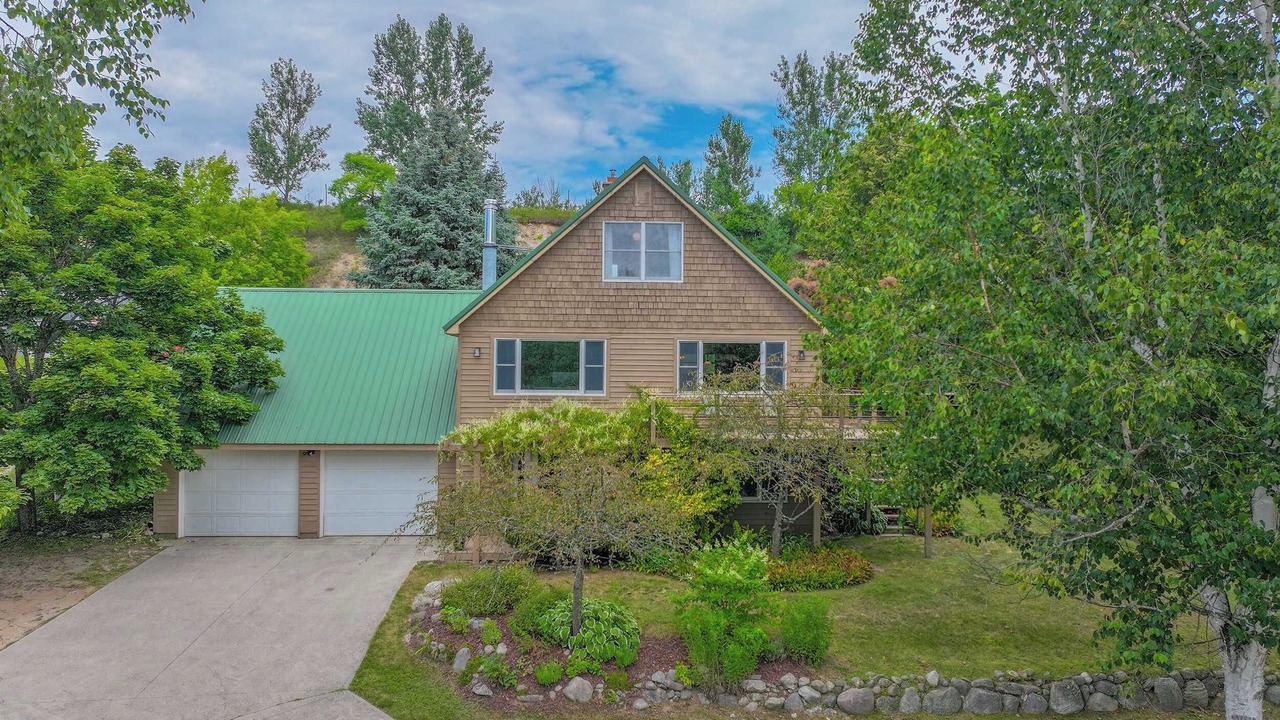 Photo of Outdoor in Lake Leelanau