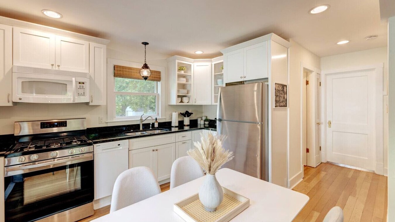 Photo of Kitchen in Williams Bay