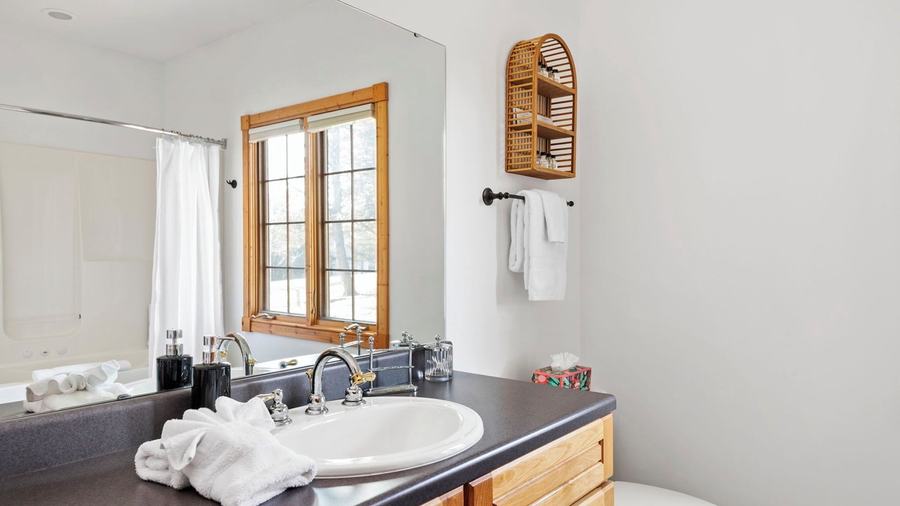 Photo of Bathroom in The Galena Territory