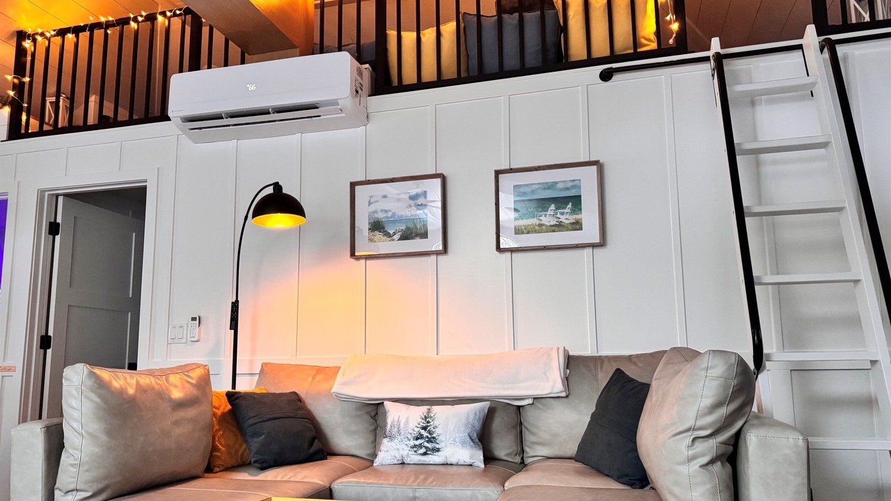 Photo of Bedroom in Montague