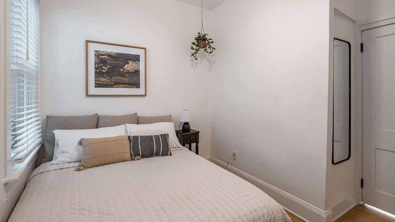Photo of Bedroom in Lower East Side