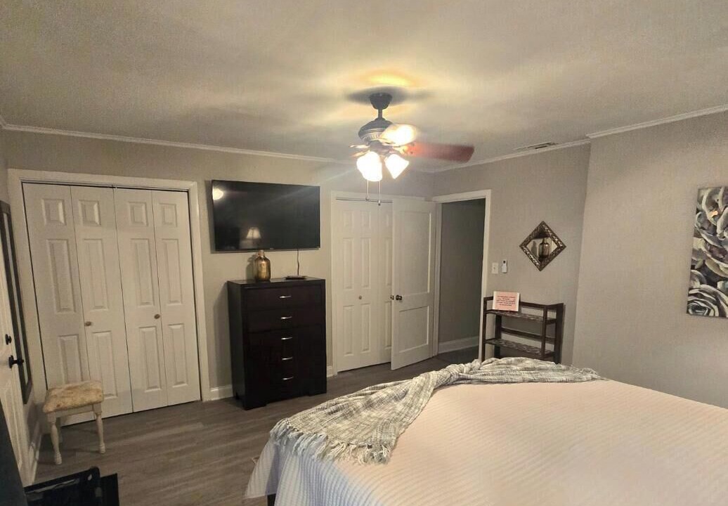 Photo of Bedroom in Broadmoor