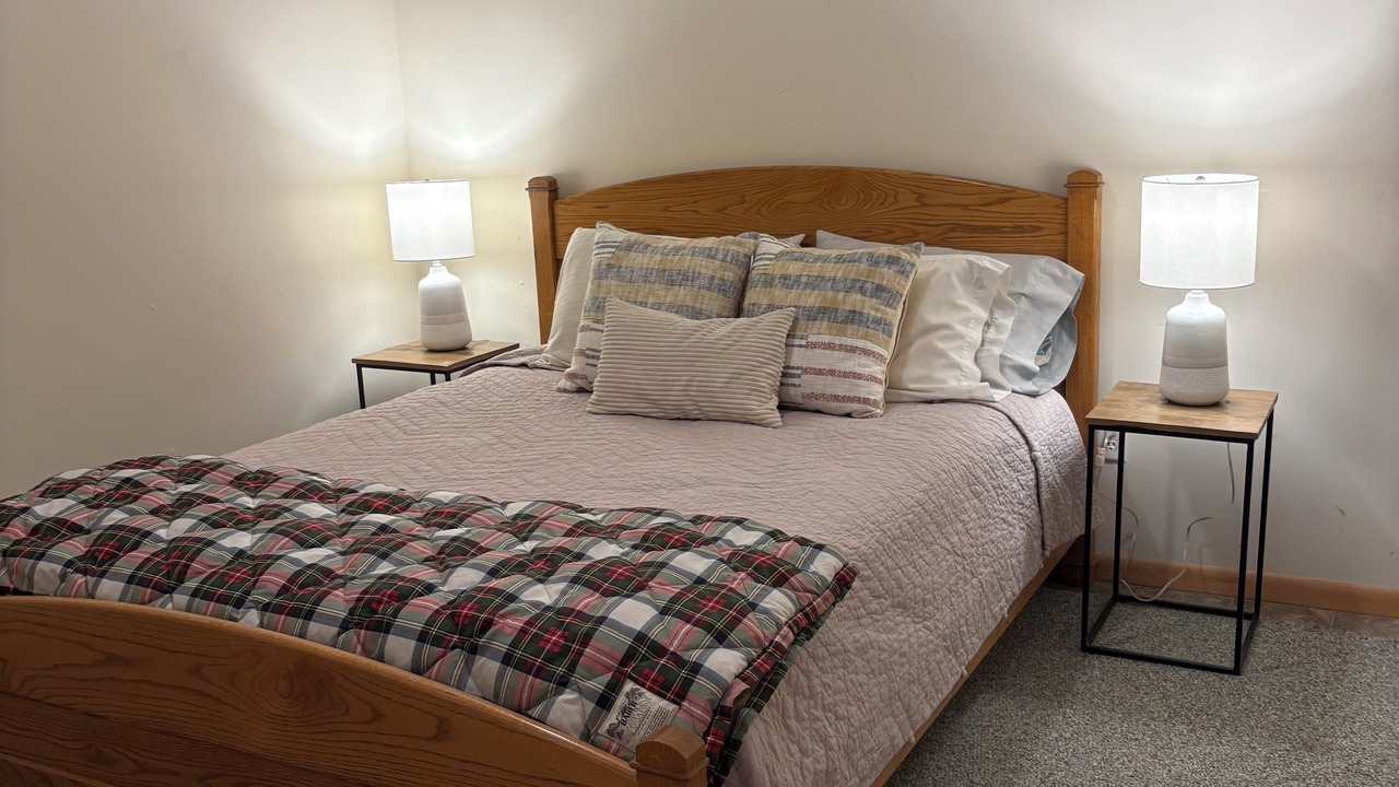 Photo of Bedroom in Minong