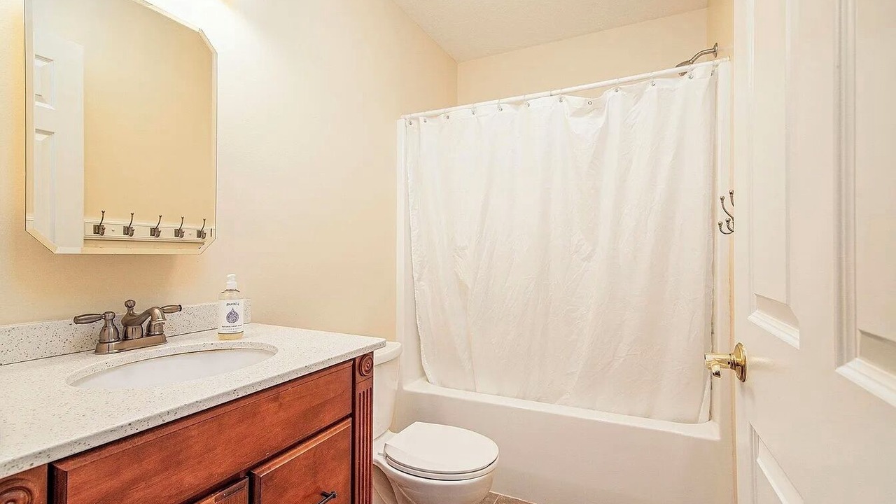 Photo of Bathroom in Frankfort