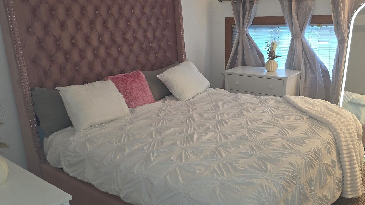 Photo of Bedroom in Allen Park