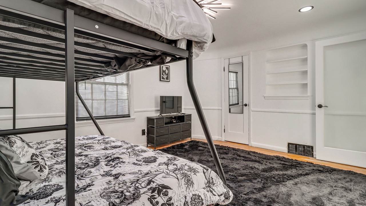 Photo of Bedroom in Detroit