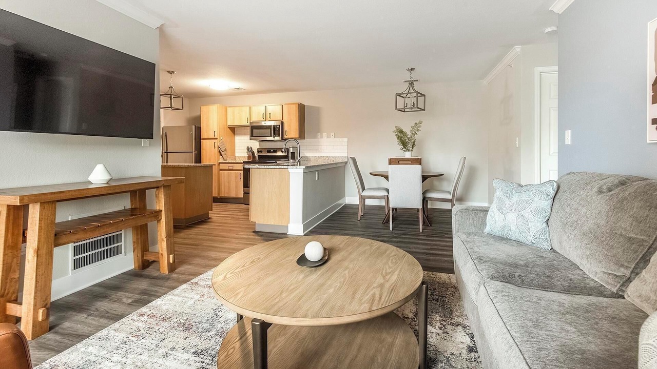 Photo of Livingroom in Eureka