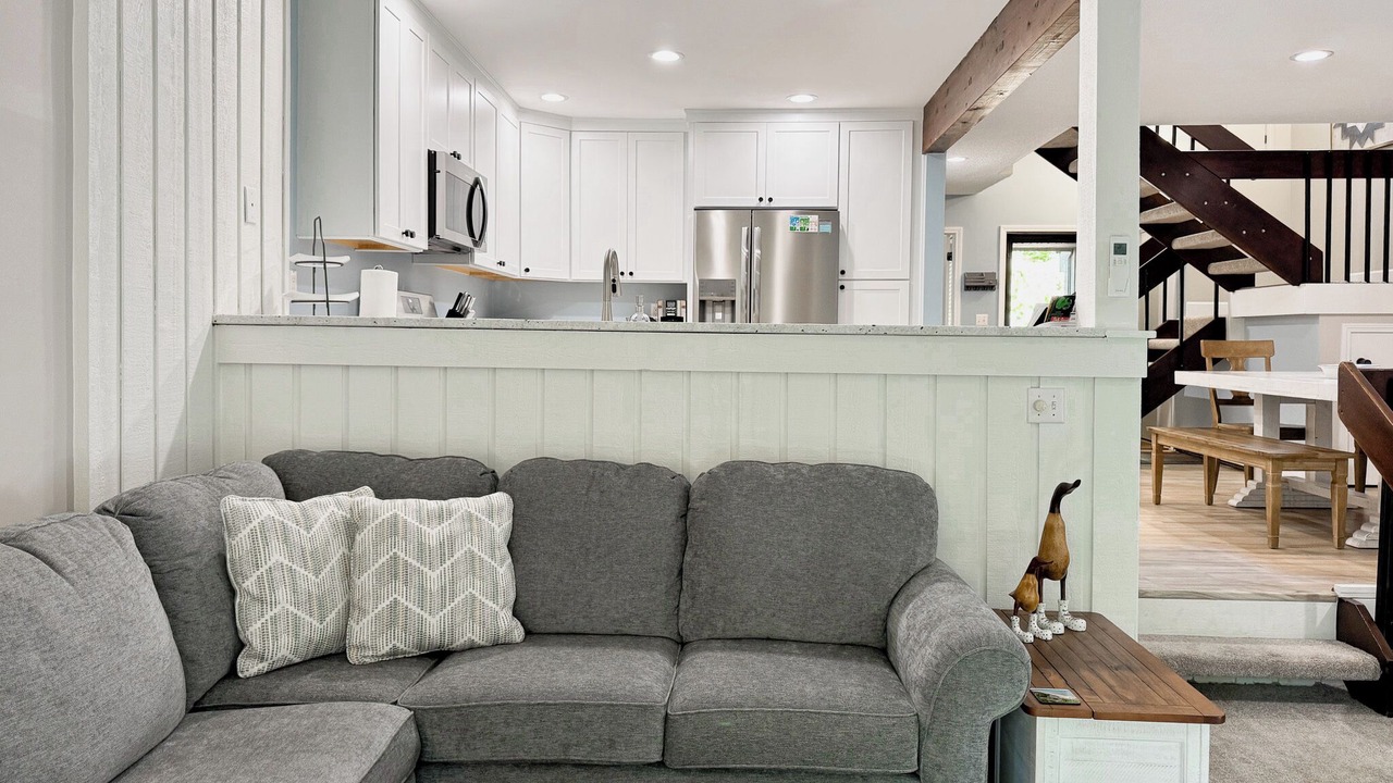 Photo of Livingroom in Harbor Springs