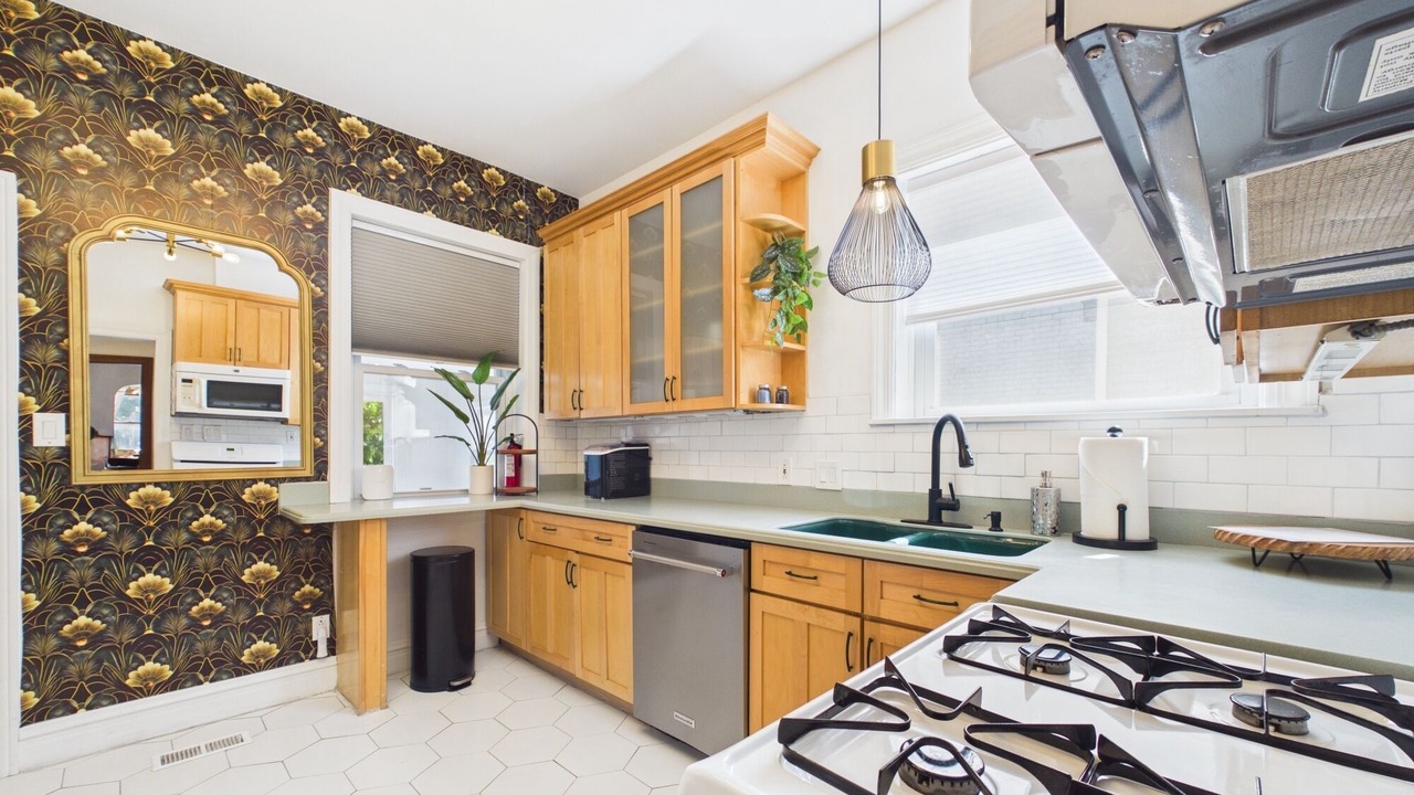 Photo of Kitchen in Lakeview