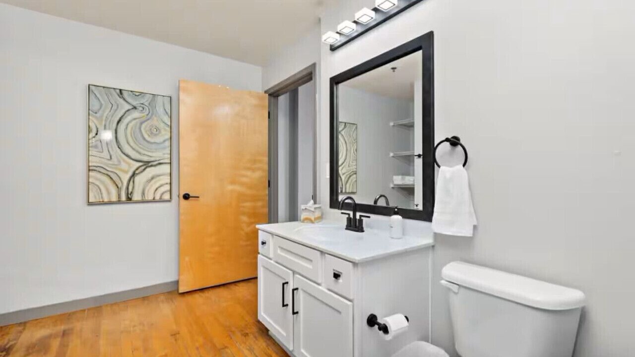 Photo of Bathroom in Mission