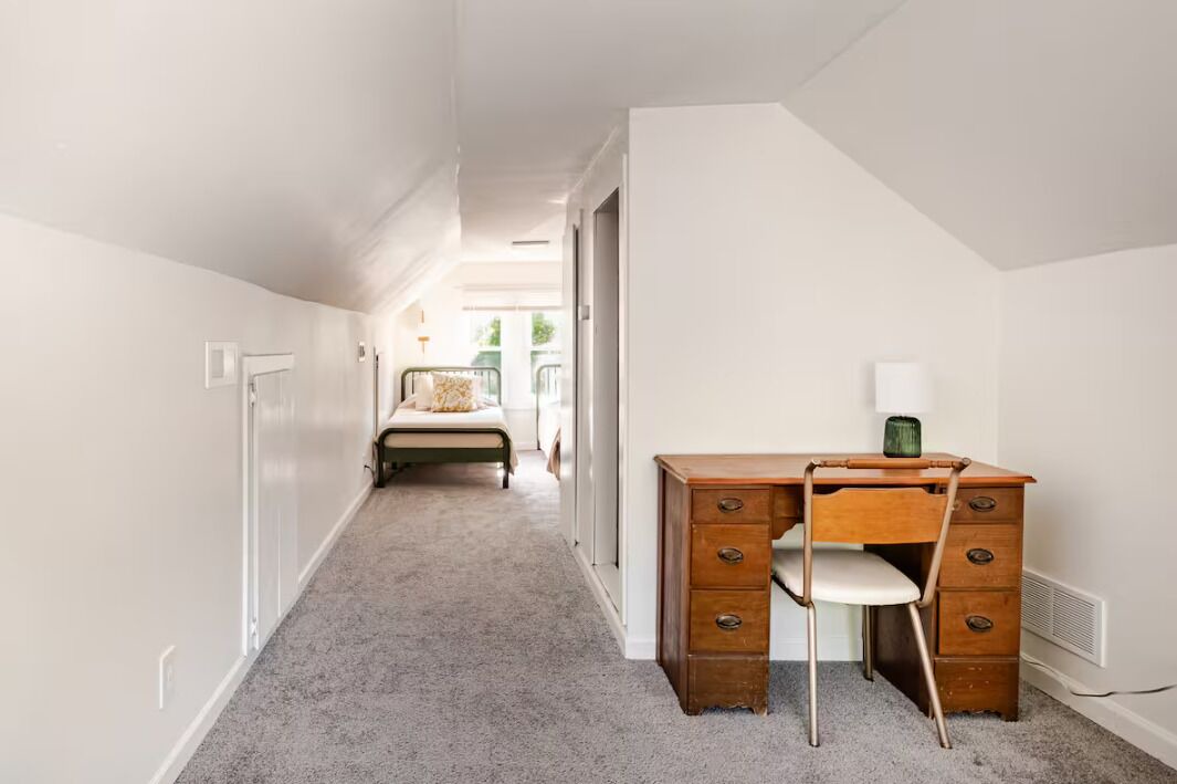 Photo of Bedroom in Grosse Ile