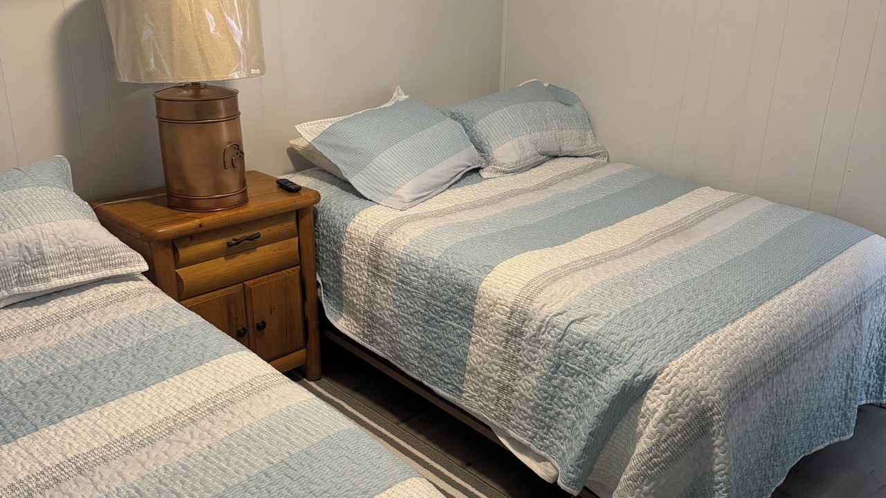 Photo of Bedroom in Alpena