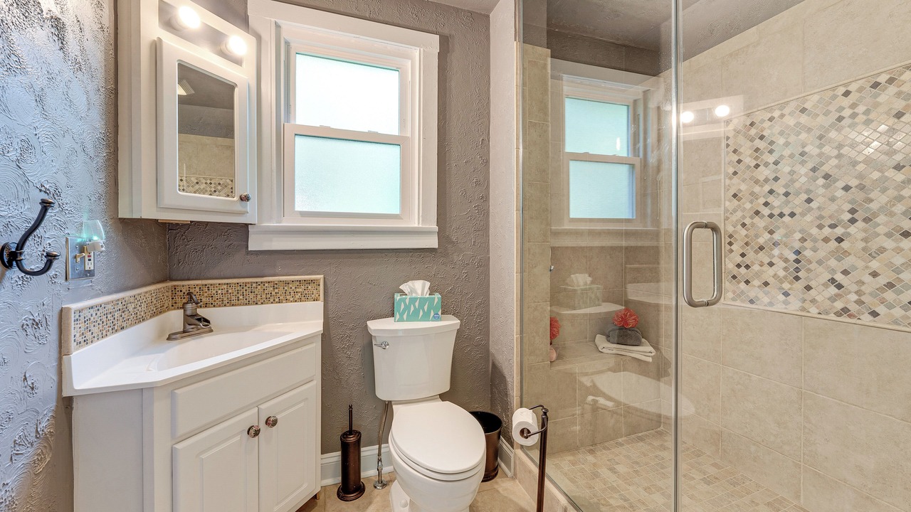 Photo of Bathroom in Williams Bay