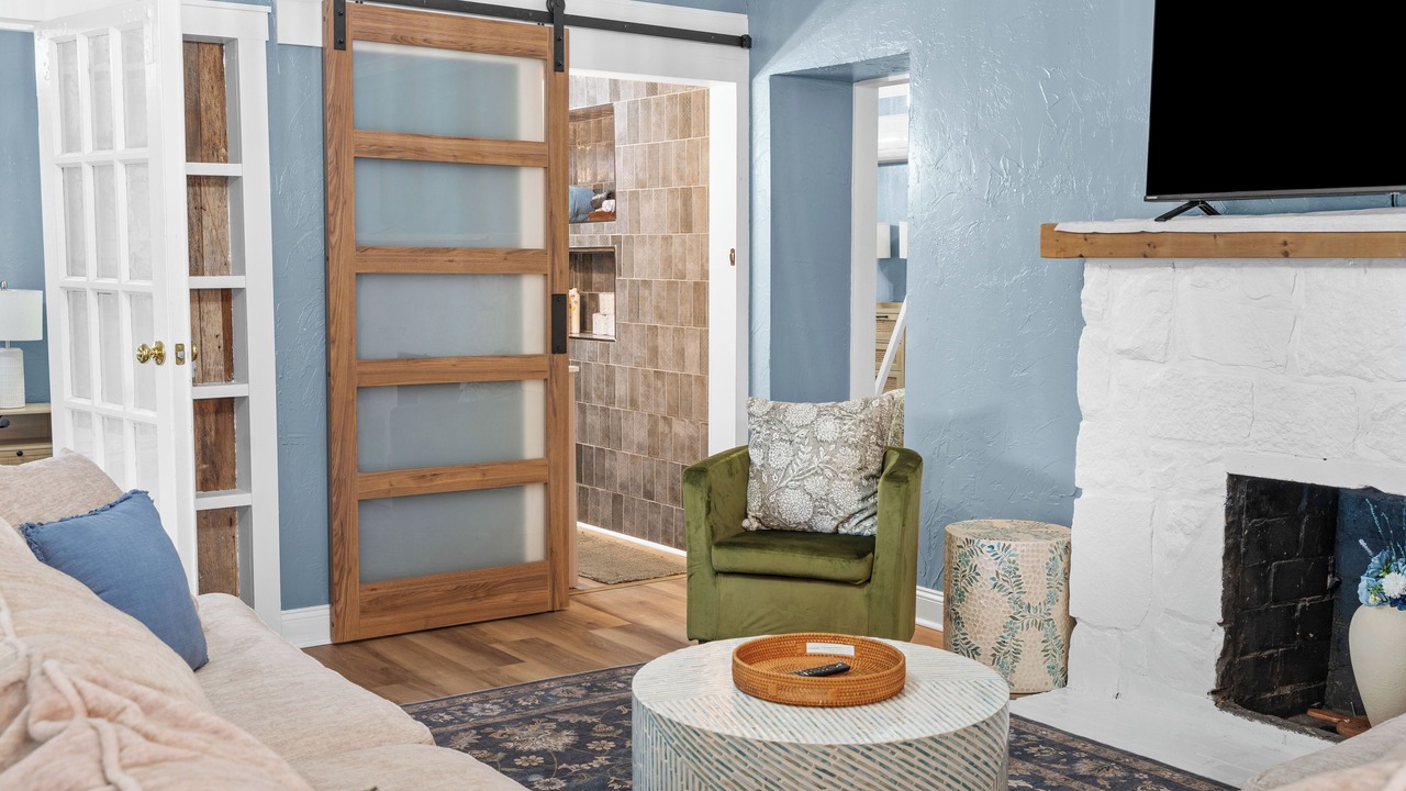 Photo of Livingroom in Rockaway Beach