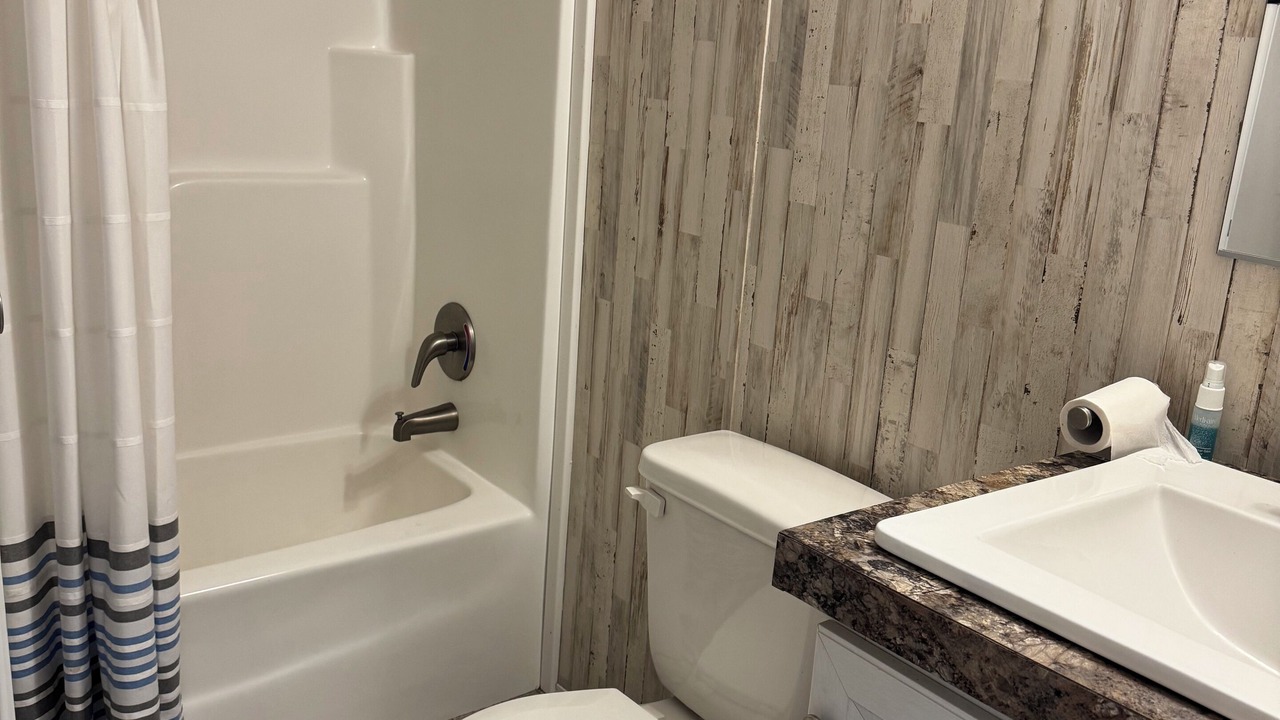 Photo of Bathroom in Woodville