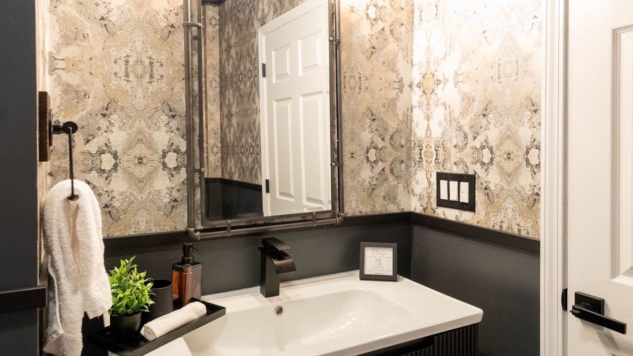 Photo of Bathroom in Sullivan