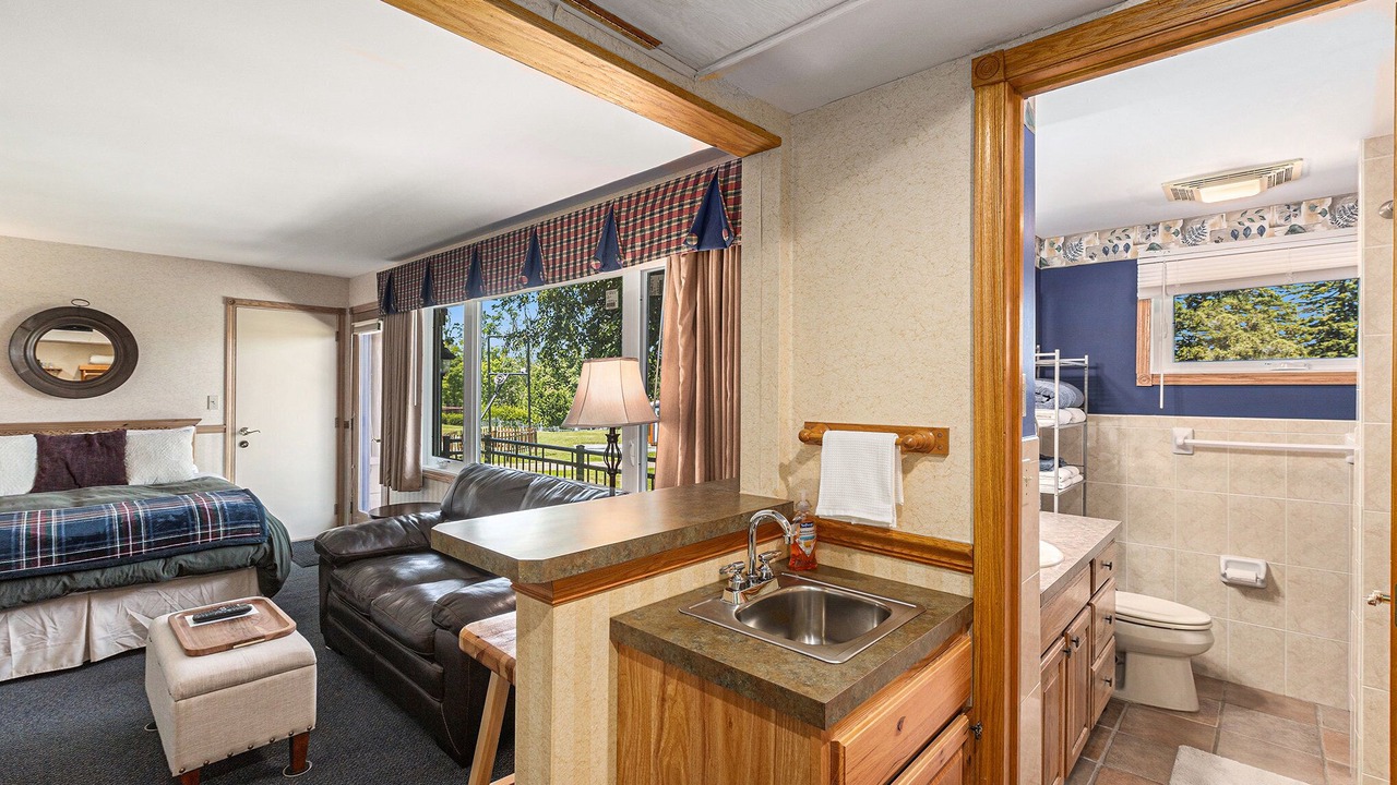 Photo of Bathroom in Gaylord