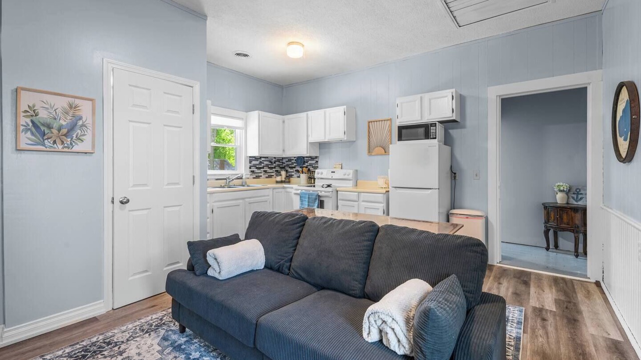 Photo of Livingroom in Crystal