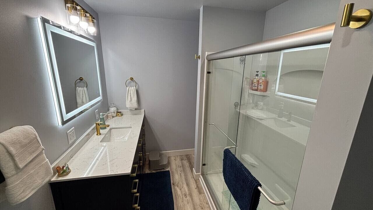 Photo of Bathroom in Crystal