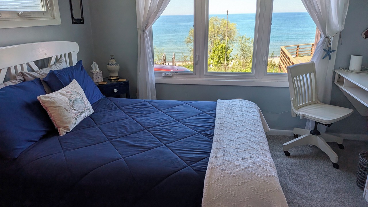Photo of Bedroom in Porter Beach