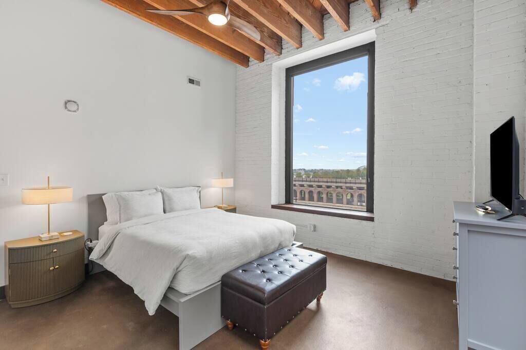Photo of Bedroom in Downtown St. Louis