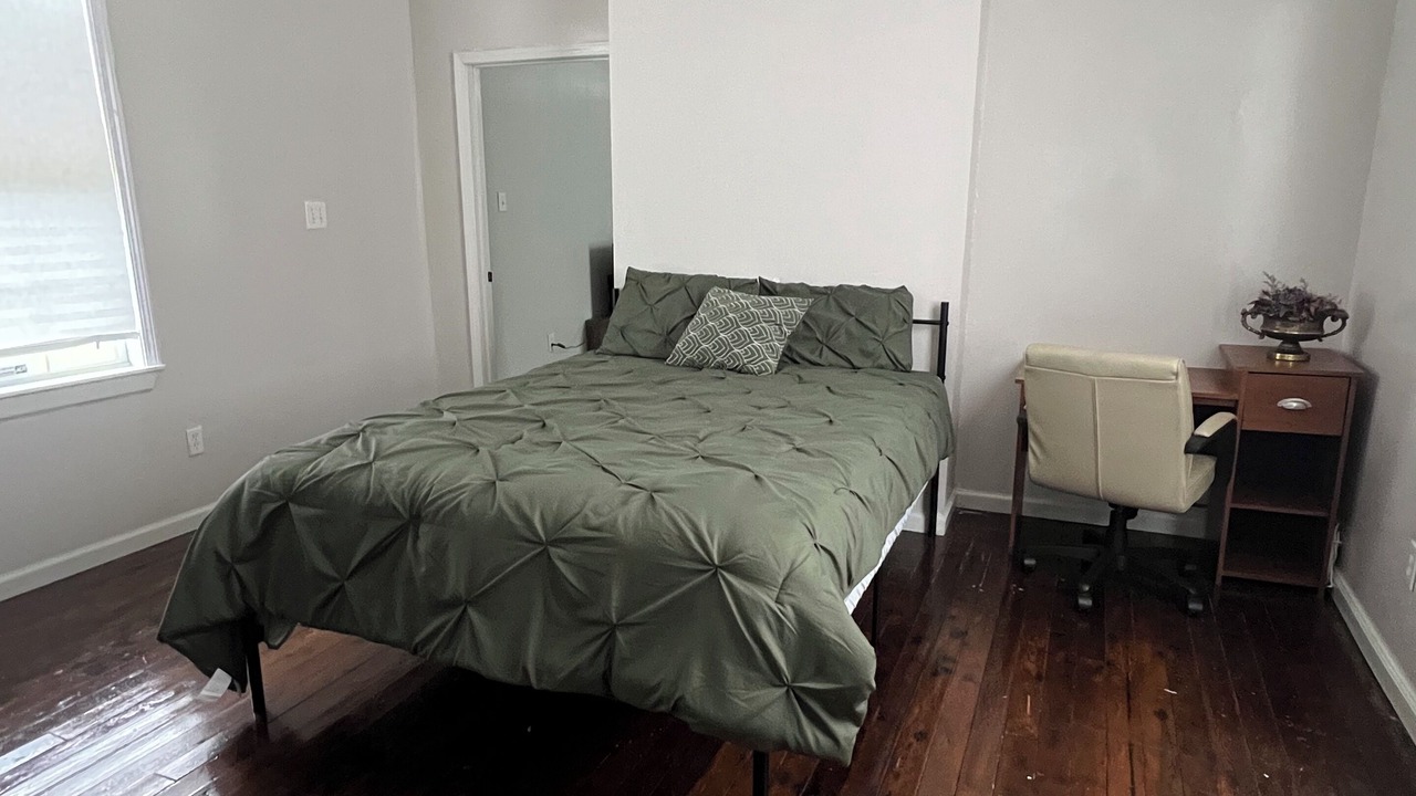 Photo of Bedroom in Seventh Ward