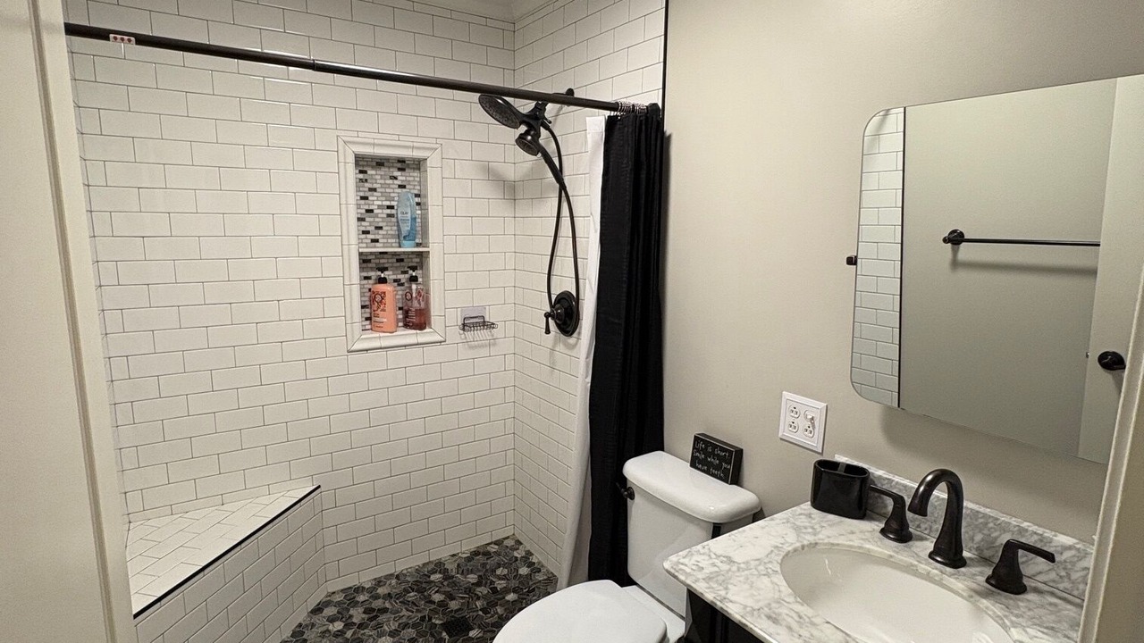 Photo of Bathroom in Eddyville