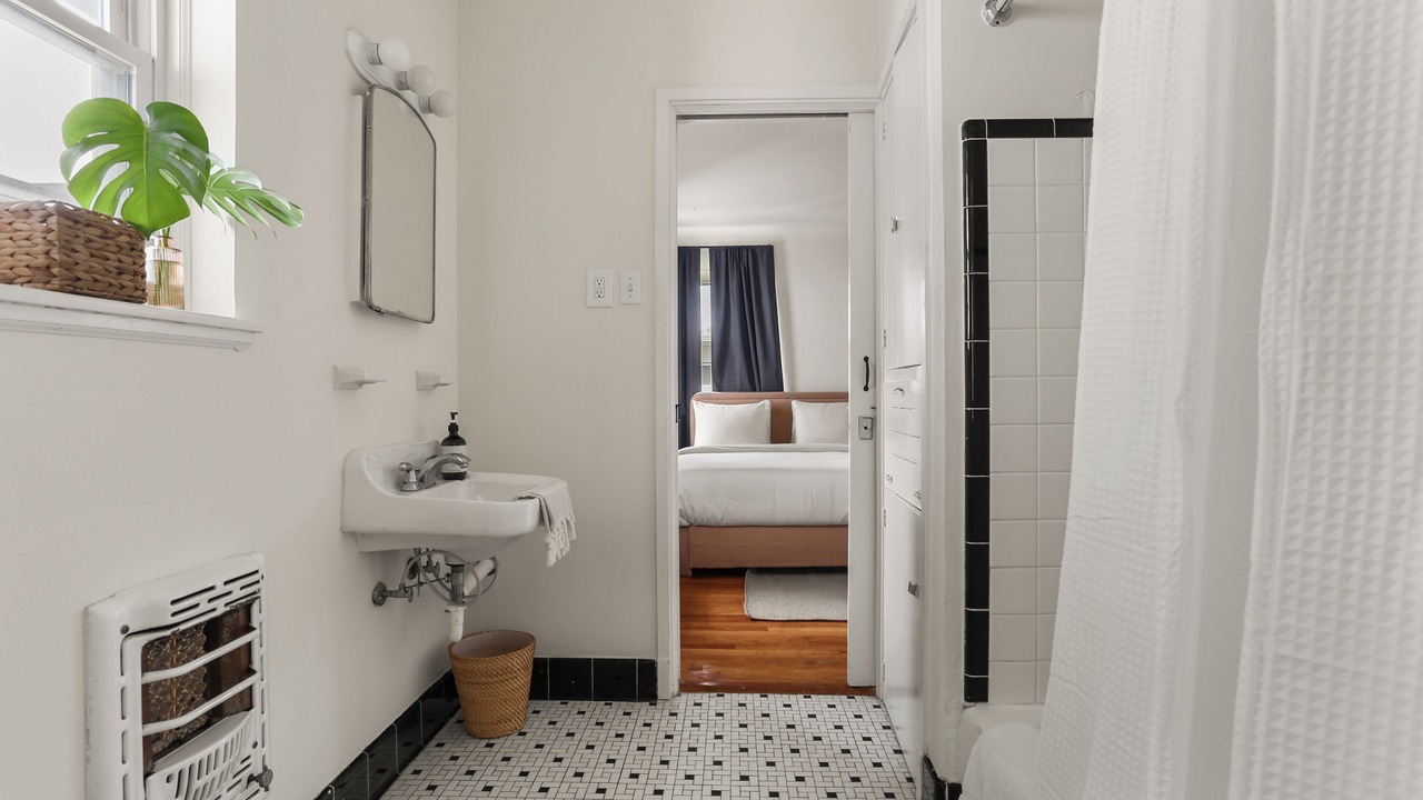 Photo of Bathroom in Faubourg Delassize