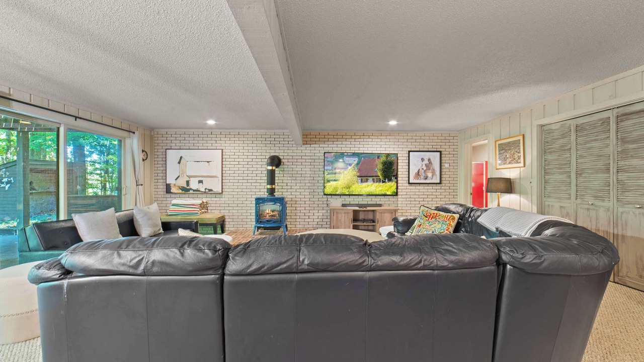 Photo of Livingroom in Bellaire