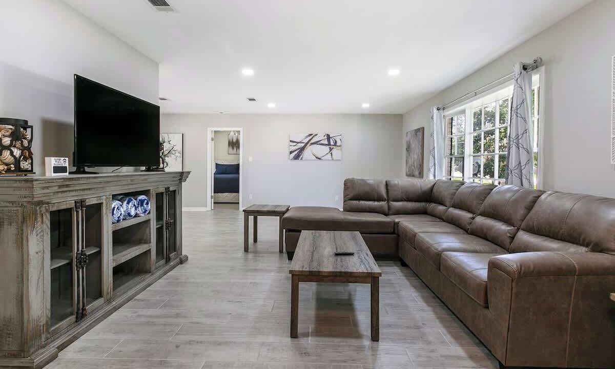 Photo of Livingroom in Slidell
