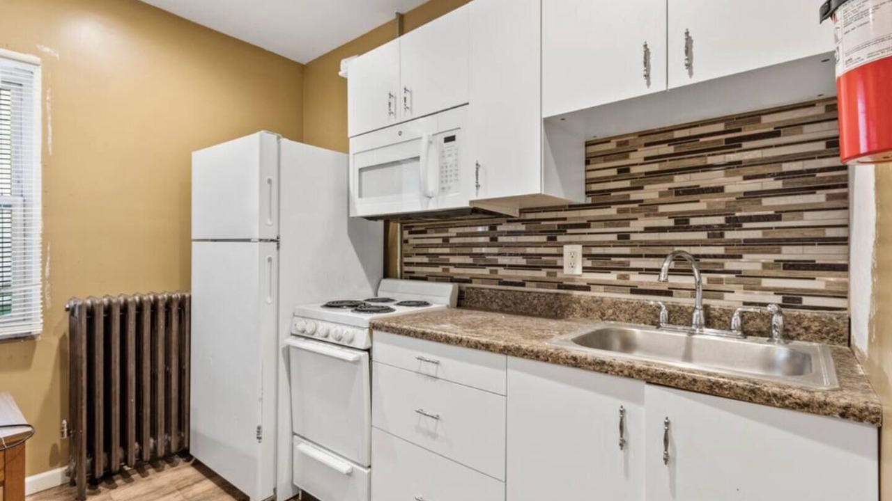 Photo of Kitchen in Ecorse