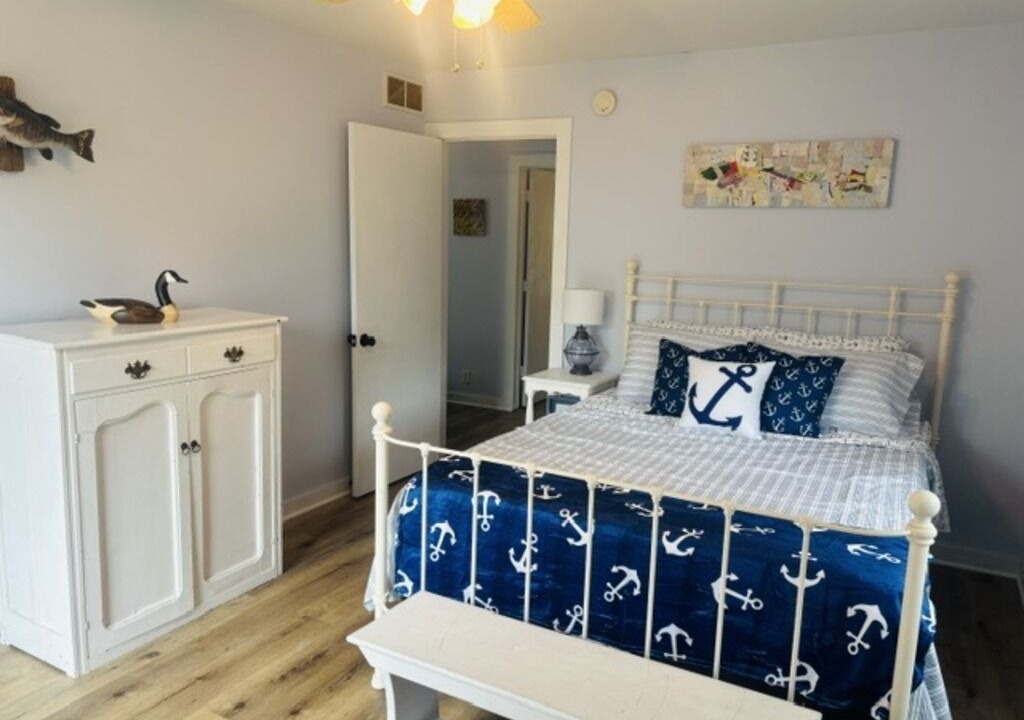 Photo of Bedroom in South Haven