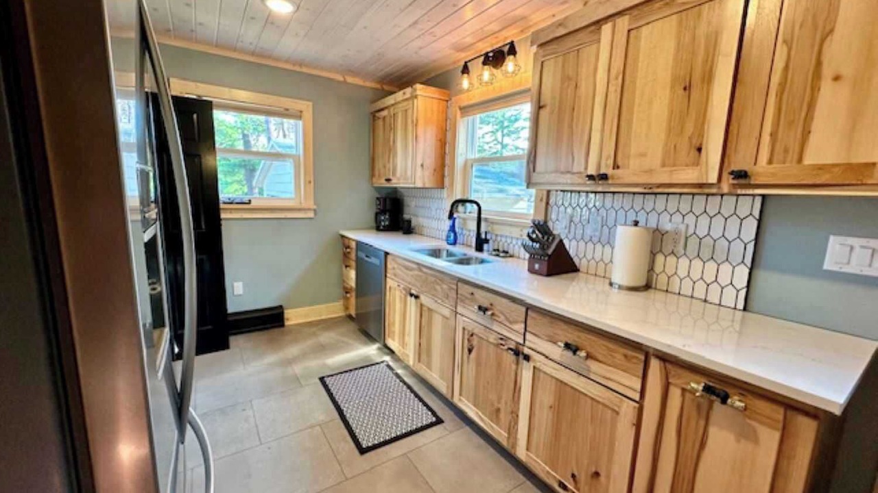 Photo of Kitchen in Au Train