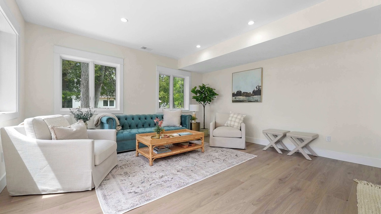 Photo of Livingroom in Empire