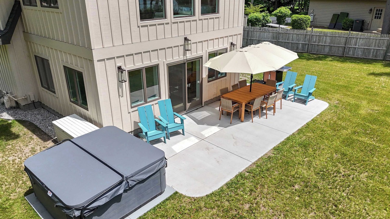 Photo of Outdoor in Empire