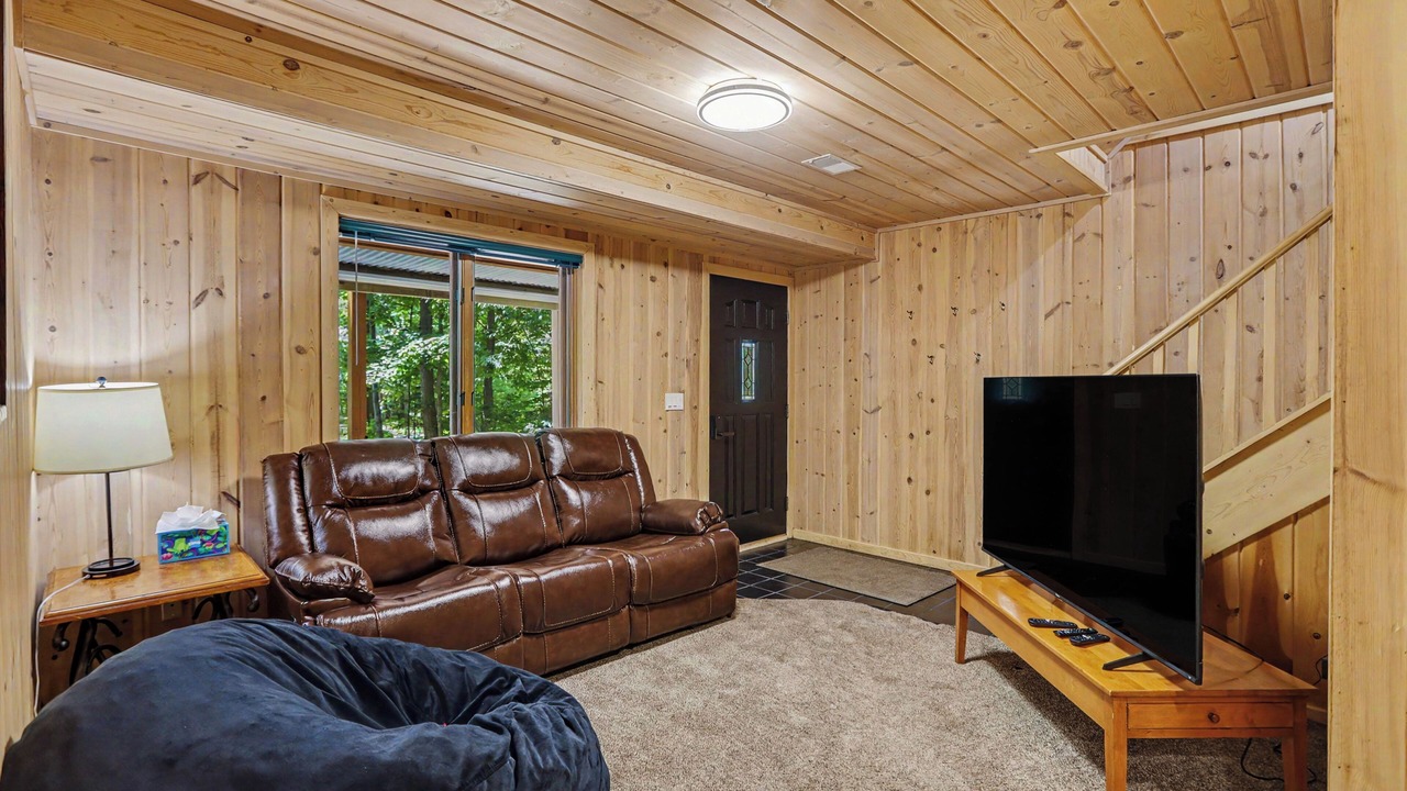 Photo of Livingroom in Harbor Springs
