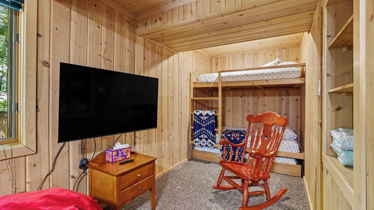 Photo of Bedroom in Harbor Springs