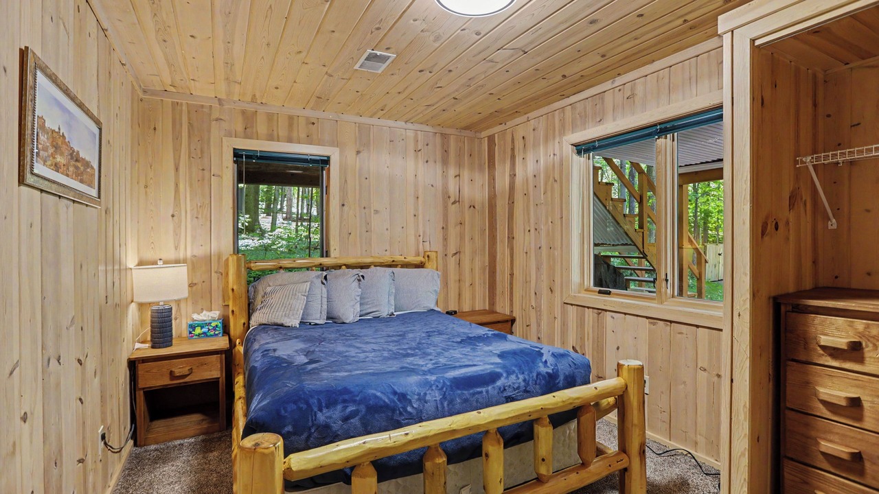 Photo of Bedroom in Harbor Springs